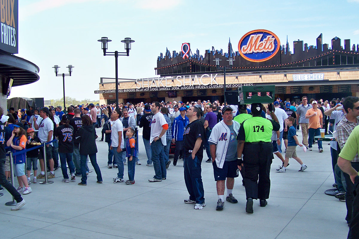 Shake Shack - Weekend lineup: your friends, the game, and