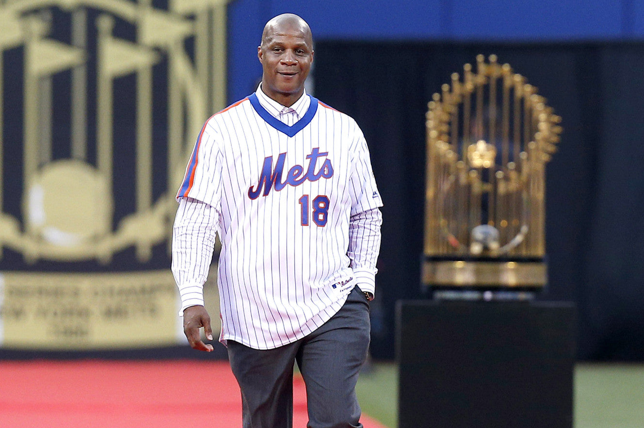 Why are the New York Mets retiring Darryl Strawberry and Dwight
