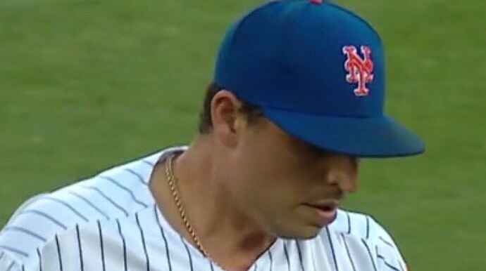 Jason Vargas' cap, and other fun Mets uniform misadventures